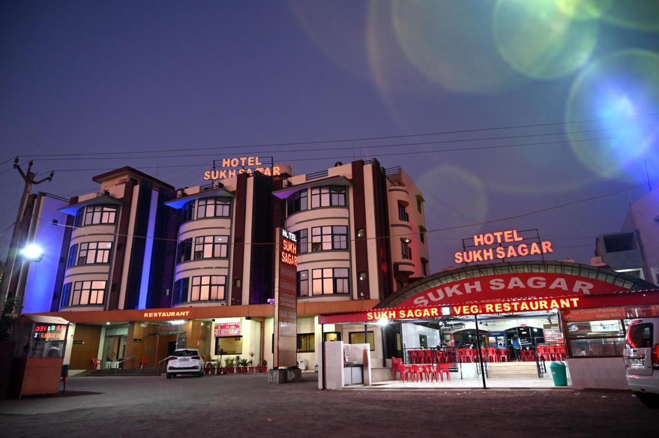 Hotel Sukh Sagar Somnāth Екстериор снимка