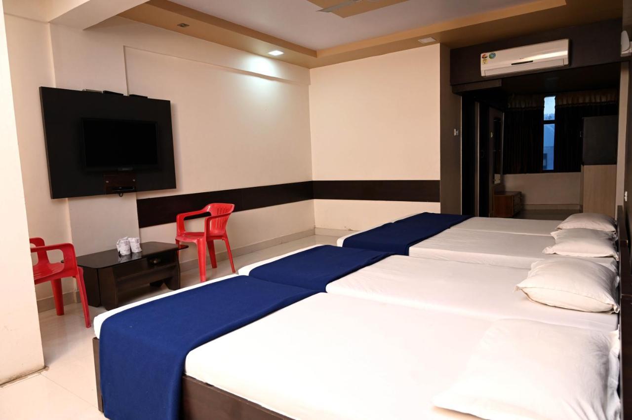 Hotel Sukh Sagar Somnāth Екстериор снимка